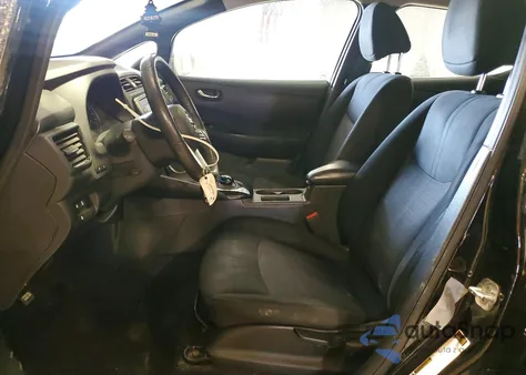 2018 Nissan Leaf S z USA, uszkodzony, nr VIN 1N4AZ1CP8JC302666